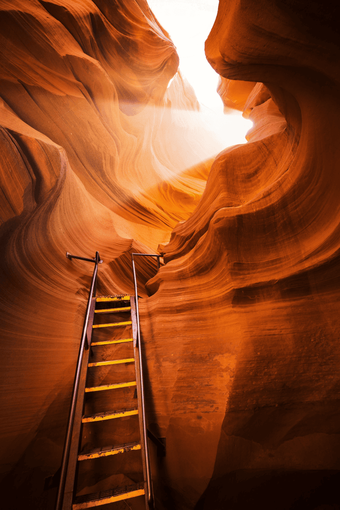 Lower Antelope Canyon Walking Tour